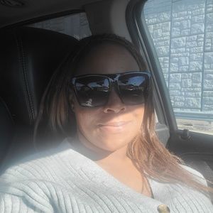 Meet your Posher, Janae